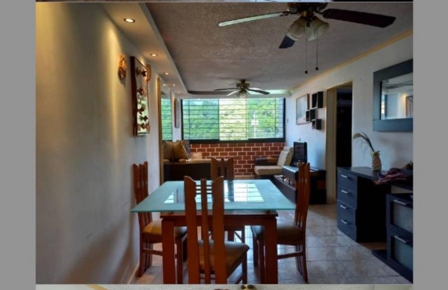Foto Apartamento en Venta en Cloris, Guarenas, Miranda - U$D 13.500 - APV204790 - BienesOnLine