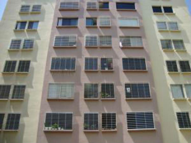 Foto Apartamento en Venta en Barquisimeto, Lara - BsF 34.000.000 - APV84672 - BienesOnLine