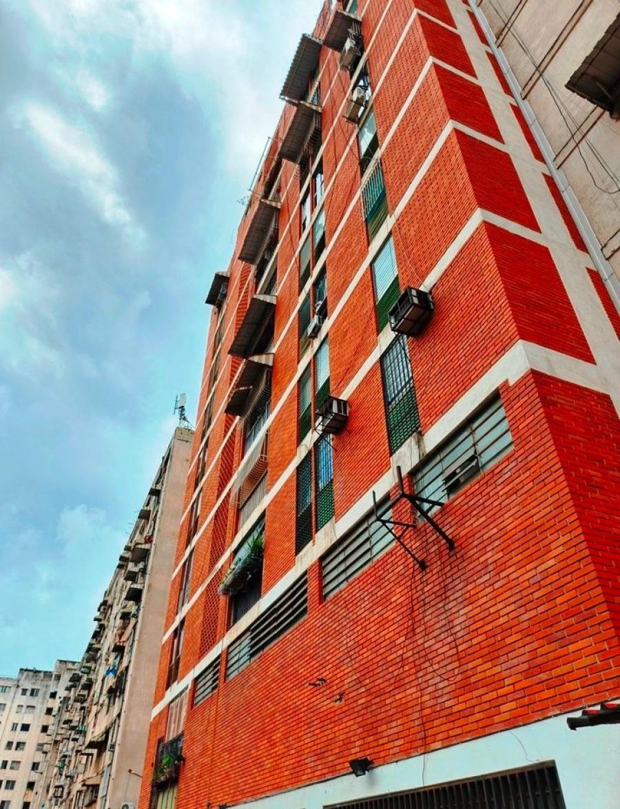 Foto Local en Venta en El Recreo, El Recreo, Distrito Federal - U$D 190.000 - LOV254510 - BienesOnLine