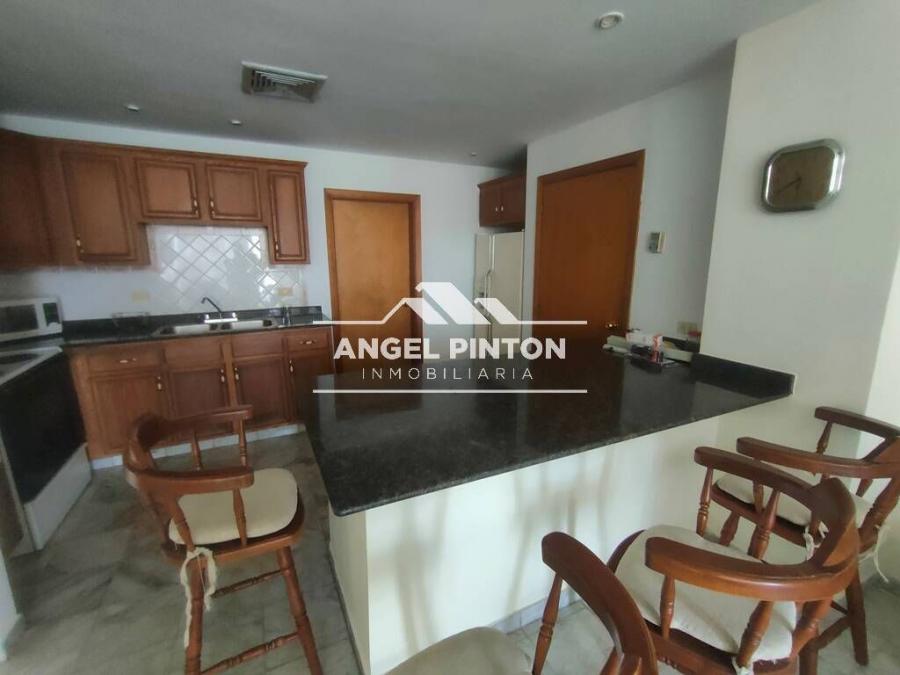 Foto Apartamento en Alquiler en Maracaibo, Zulia - U$D 300 - APA203211 - BienesOnLine