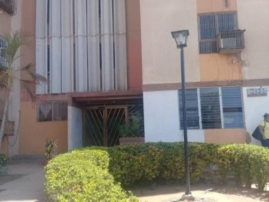 Foto Apartamento en Alquiler en Maracaibo, Zulia - U$D 100 - APA147063 - BienesOnLine
