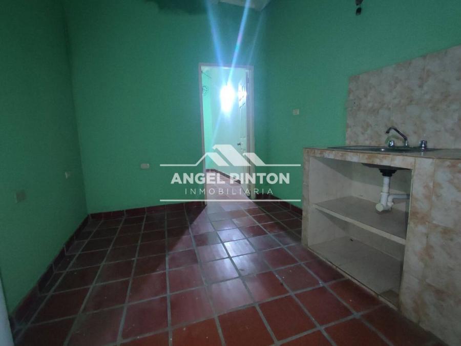 Foto Apartamento en Alquiler en Maracaibo, Zulia - U$D 80 - APA201819 - BienesOnLine