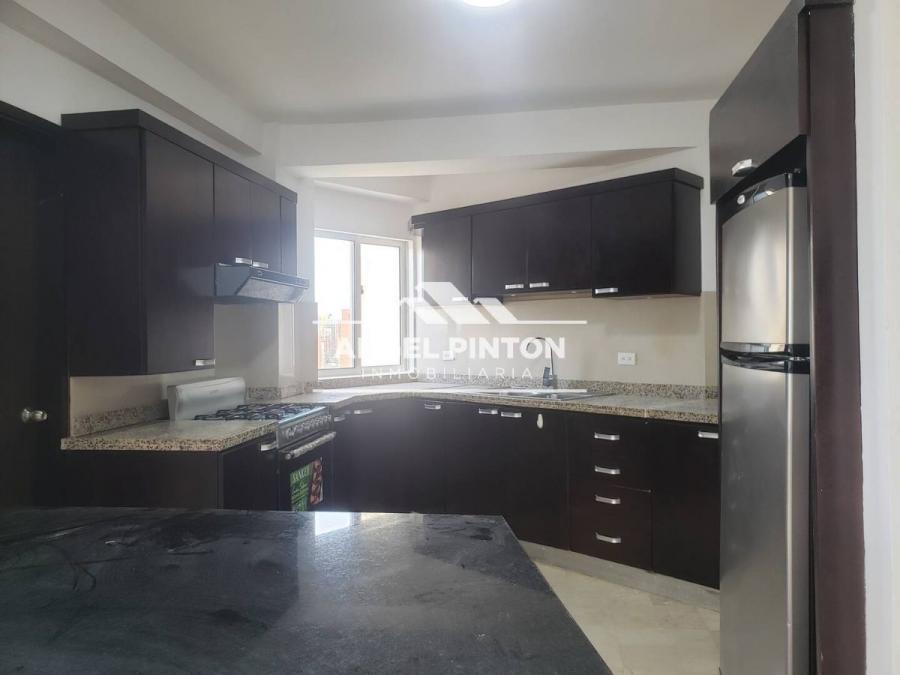 Foto Apartamento en Alquiler en Don bosco, Maracaibo, Zulia - U$D 700 - APA204623 - BienesOnLine