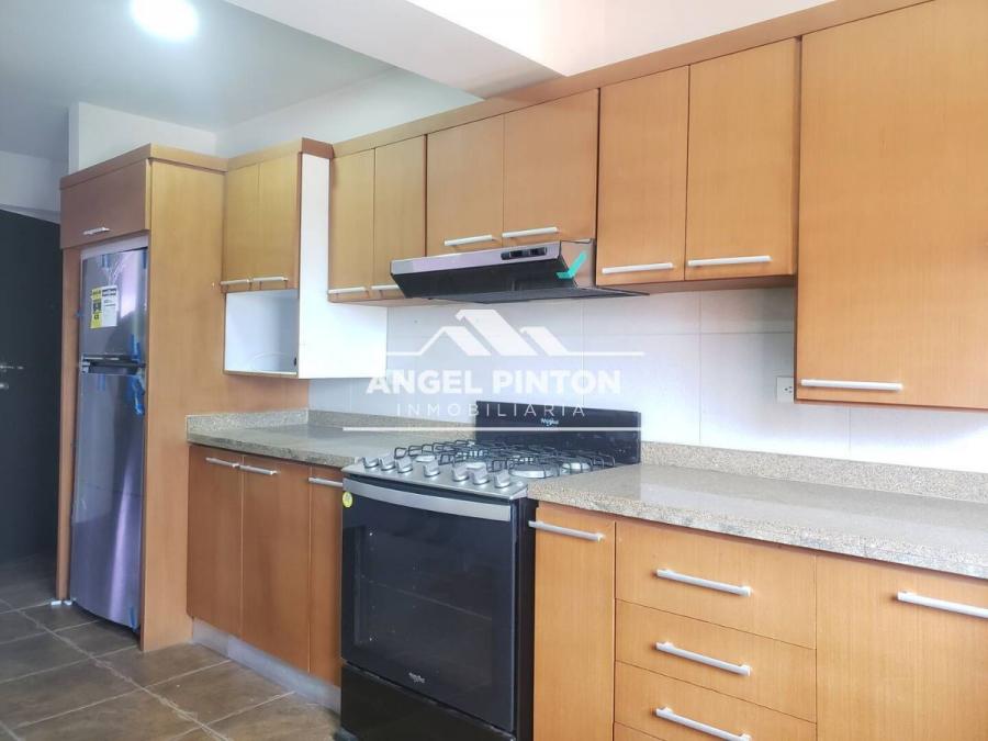 Foto Apartamento en Alquiler en Don bosco, Maracaibo, Zulia - U$D 650 - APA204620 - BienesOnLine