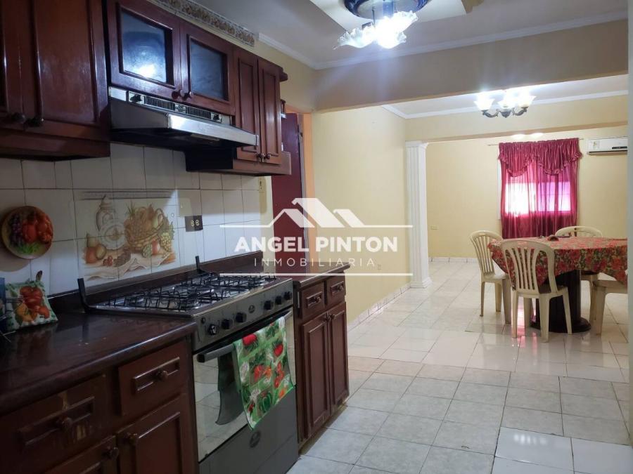 Foto Apartamento en Alquiler en El Naranjal, Maracaibo, Zulia - U$D 220 - APA220087 - BienesOnLine