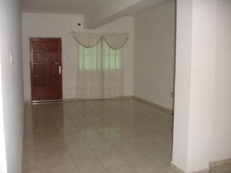 Foto Apartamento en Alquiler en jacinto lara, Punto Fijo, Falcn - BsF 4.700 - APA25761 - BienesOnLine