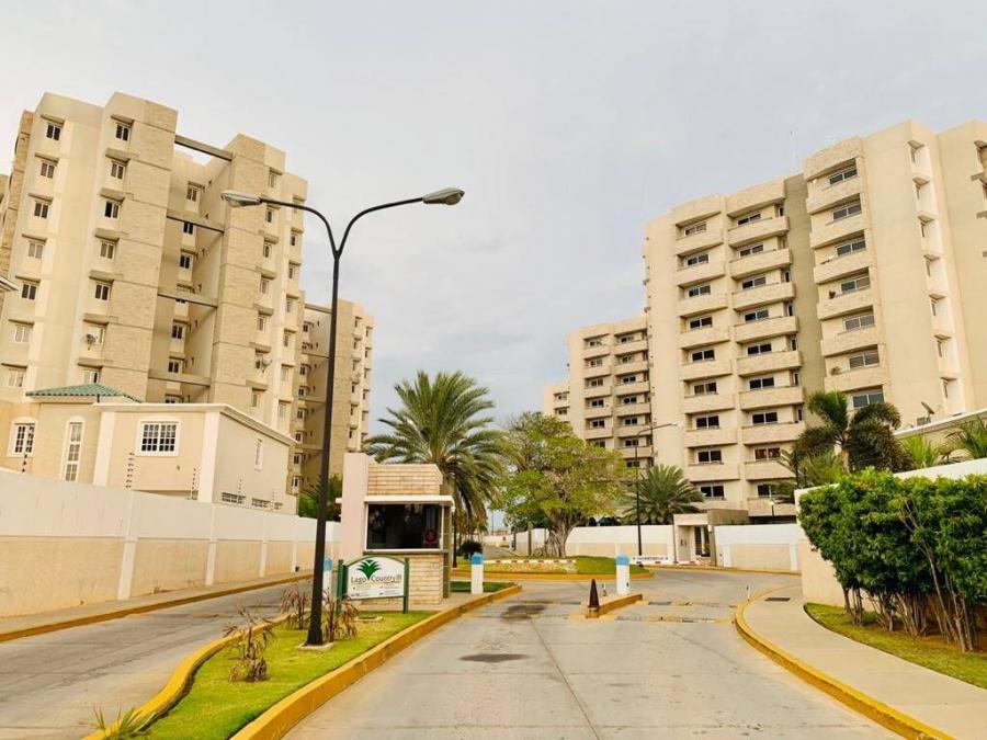 Foto Apartamento en Alquiler en LAGO COUNTRY III, Maracaibo, Zulia - U$D 350 - APA154530 - BienesOnLine