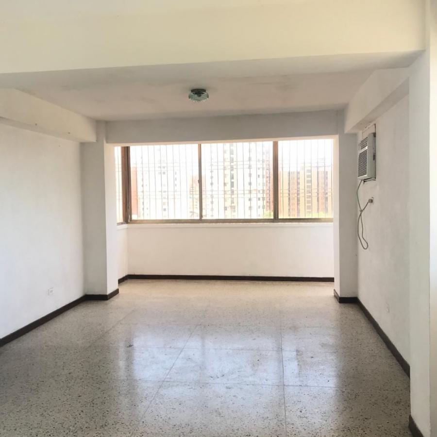 Foto Apartamento en Alquiler en Maracaibo, Zulia - U$D 200 - APA198455 - BienesOnLine