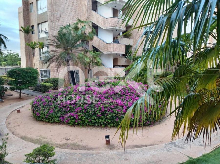 Foto Apartamento en Alquiler en Maracaibo, Zulia - U$D 400 - APA254424 - BienesOnLine