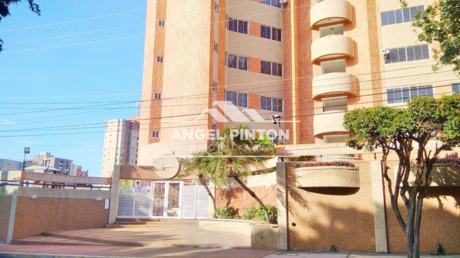 Foto Apartamento en Alquiler en Maracaibo, Zulia - U$D 450 - APA200548 - BienesOnLine