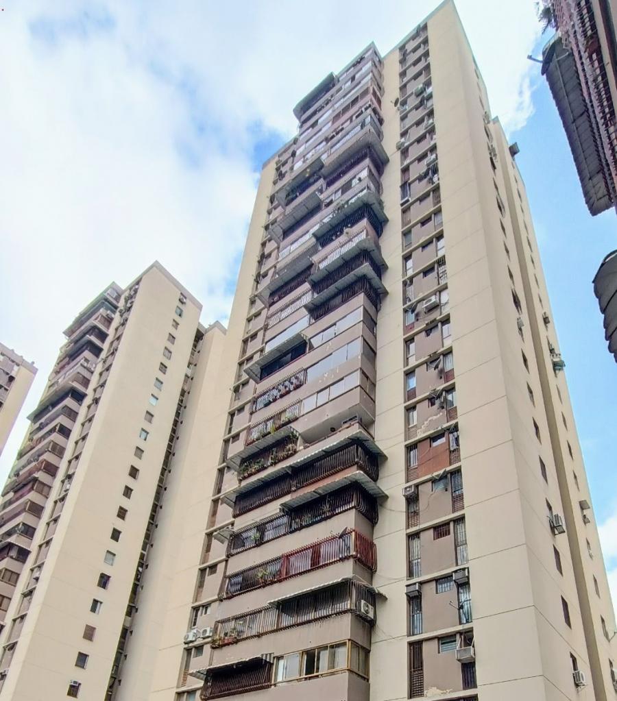 Foto Apartamento en Venta en El Recreo, Caracas, Distrito Federal - U$D 72.000 - APV189996 - BienesOnLine