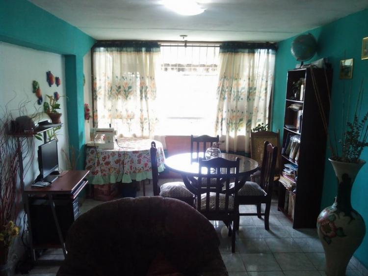 Foto Apartamento en Venta en Maracay, Aragua - BsF 20.000.000 - APV92812 - BienesOnLine