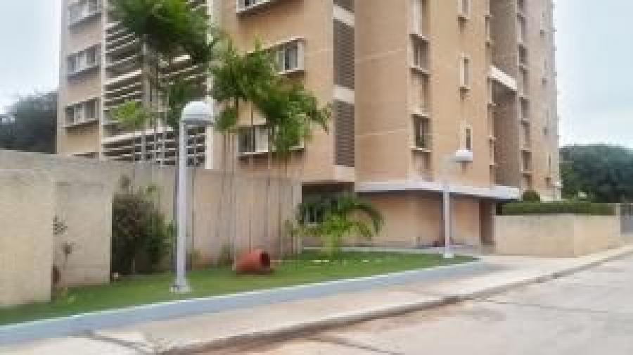 Foto Apartamento en Alquiler en Maracaibo, Zulia - BsF 300 - APA121362 - BienesOnLine