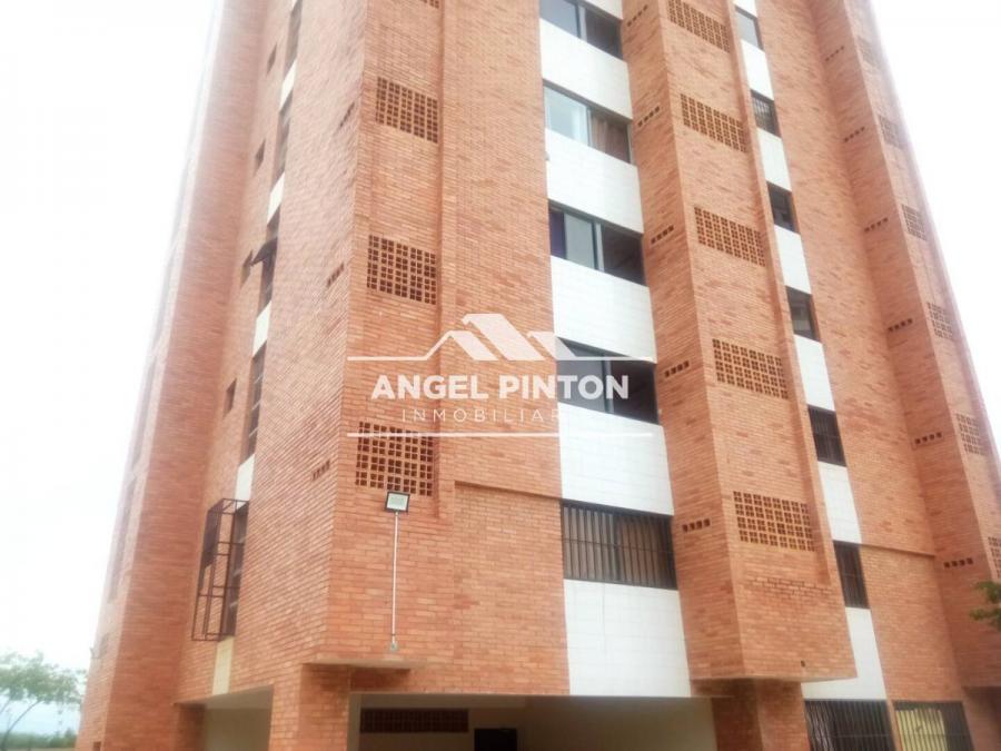 Foto Apartamento en Alquiler en Maracaibo, Zulia - U$D 200 - APA221454 - BienesOnLine