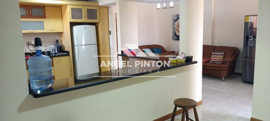 Foto Apartamento en Alquiler en Maracaibo, Zulia - U$D 300 - APA200558 - BienesOnLine