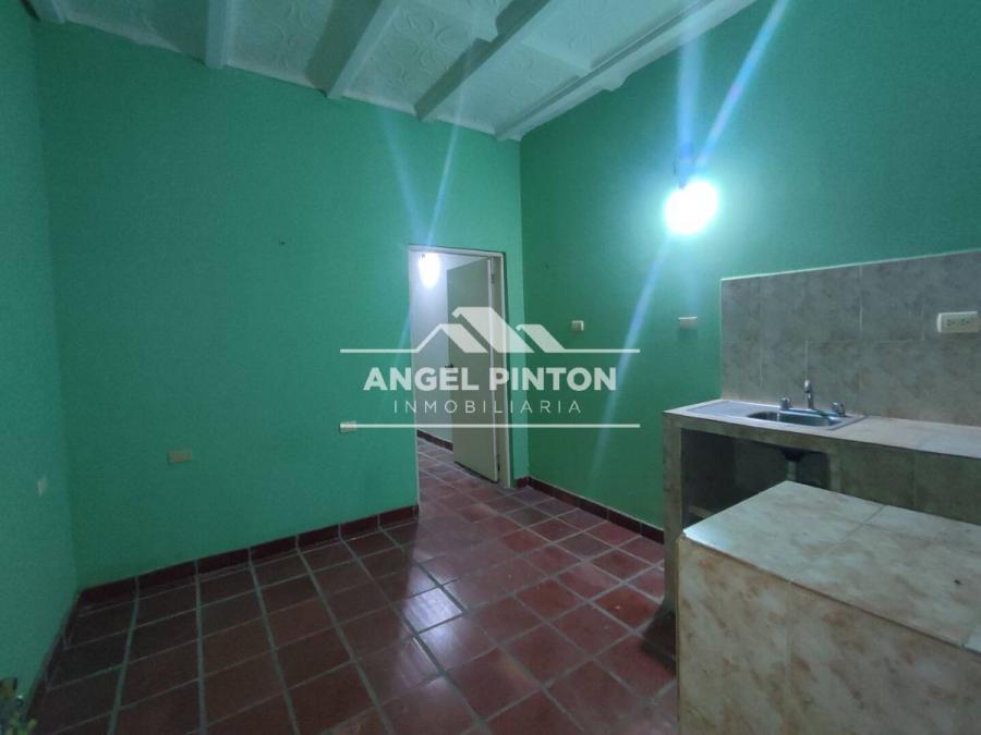 Foto Apartamento en Alquiler en Maracaibo, Zulia - U$D 80 - APA201817 - BienesOnLine