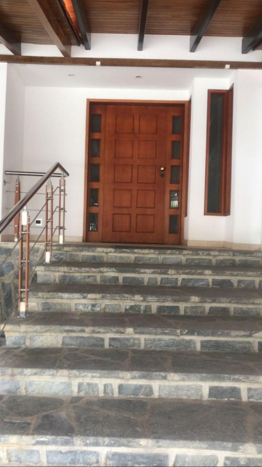Home in Metric Way