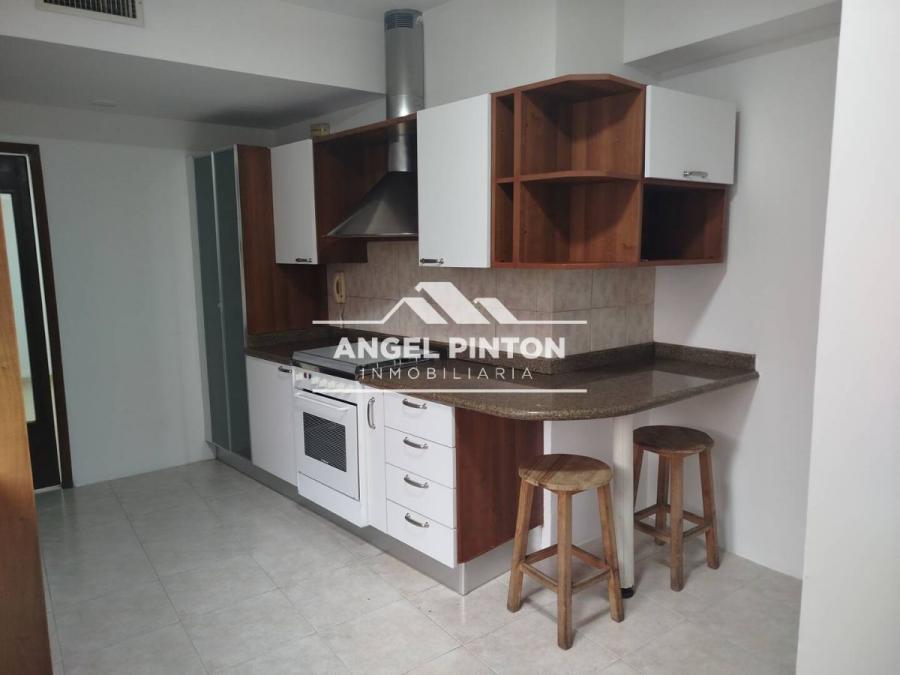 Foto Apartamento en Alquiler en Este, Maracaibo, Zulia - U$D 450 - APA253988 - BienesOnLine