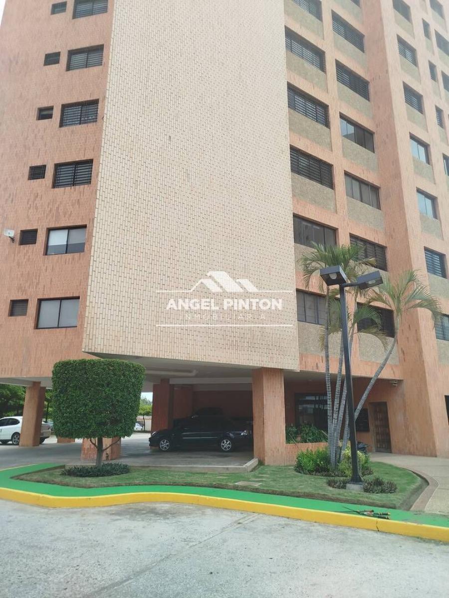 Foto Apartamento en Alquiler en Maracaibo, Zulia - U$D 450 - APA254267 - BienesOnLine