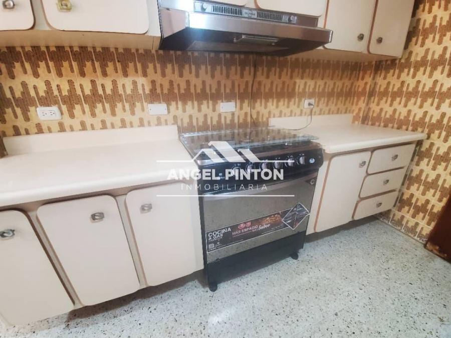 Foto Apartamento en Alquiler en Este, Maracaibo, Zulia - U$D 380 - APA253948 - BienesOnLine