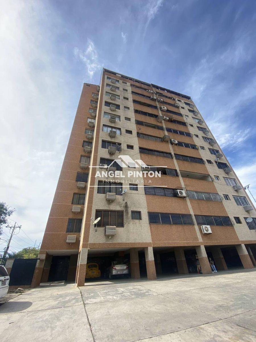 Foto Apartamento en Alquiler en Maracaibo, Zulia - U$D 250 - APA204012 - BienesOnLine