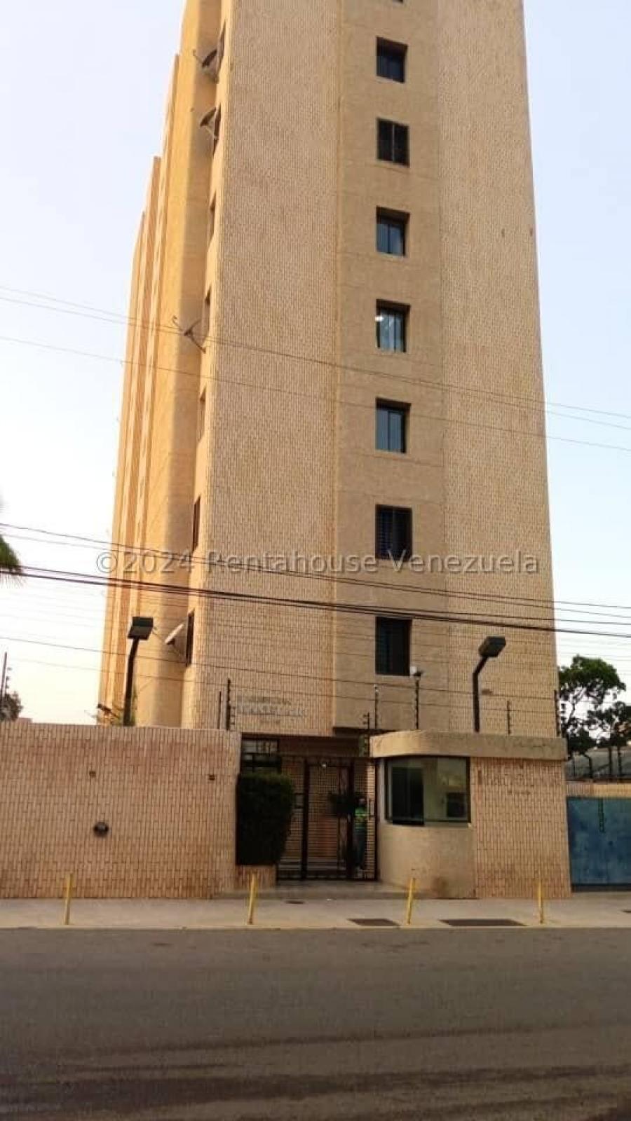 Foto Apartamento en Venta en Maracaibo, Zulia - U$D 250 - APV235447 - BienesOnLine