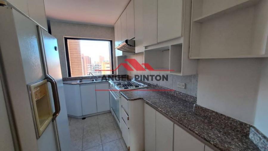 Foto Apartamento en Alquiler en Maracaibo, Zulia - U$D 300 - APA189081 - BienesOnLine