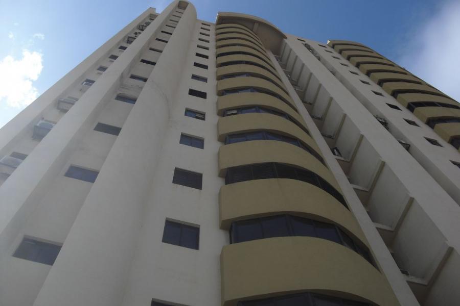 Foto Apartamento en Alquiler en Valencia, Carabobo - U$D 280 - APA206710 - BienesOnLine