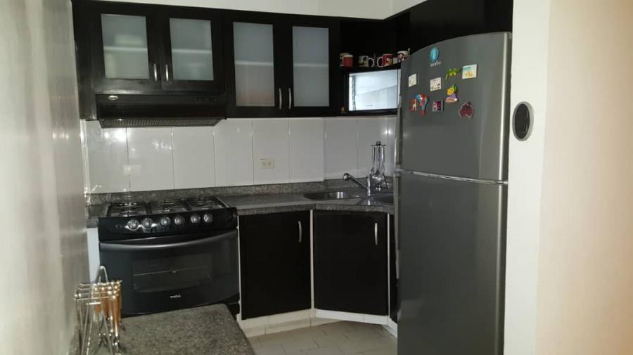 Foto Apartamento en Alquiler en Los Guayabitos, Naguanagua, Carabobo - U$D 140 - APA135216 - BienesOnLine