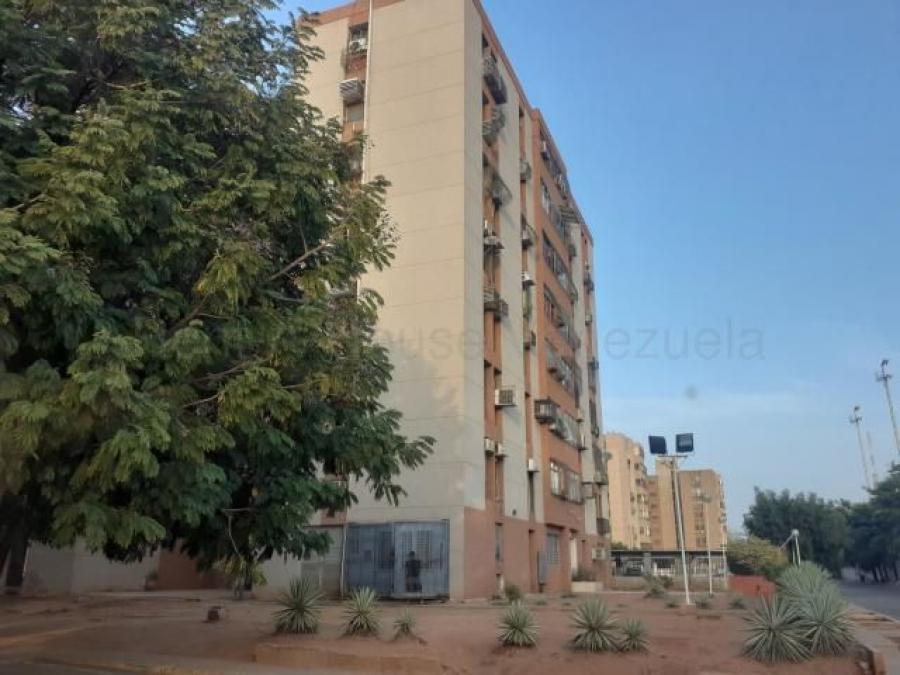 Foto Apartamento en Alquiler en av goajira, Zulia - U$D 110 - APA124934 - BienesOnLine