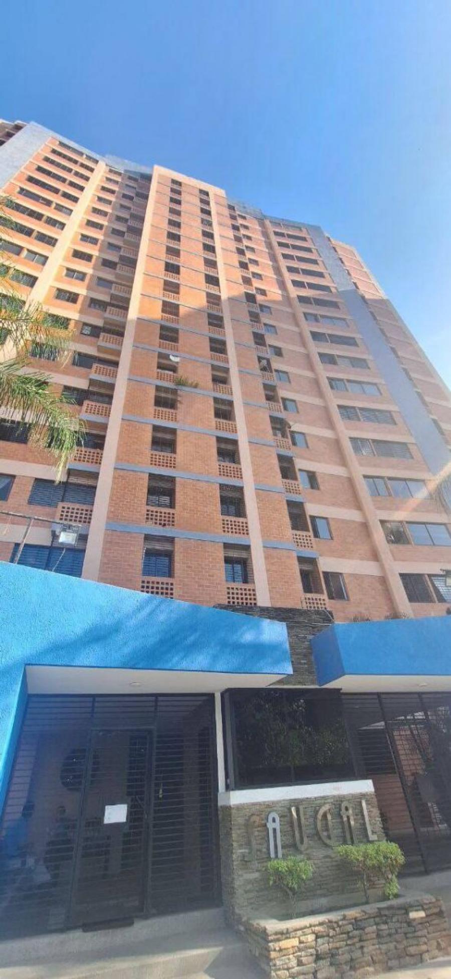 Foto Apartamento en Alquiler en Los Mangos, Valencia, Carabobo - U$D 350 - APA215475 - BienesOnLine