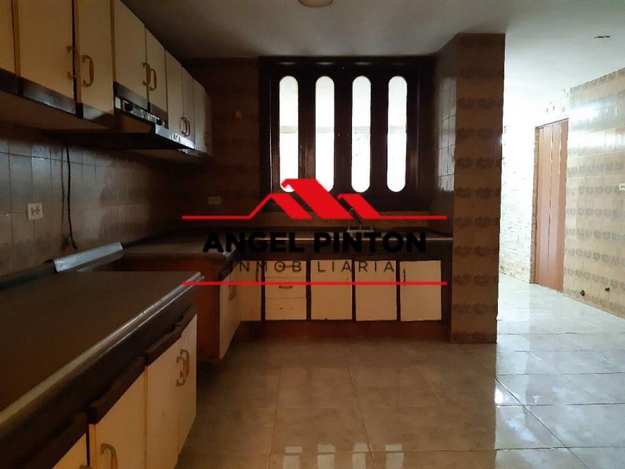 Foto Apartamento en Alquiler en Maracaibo, Zulia - U$D 140 - APA174847 - BienesOnLine