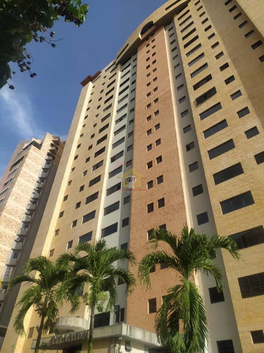 Foto Apartamento en Alquiler en Valencia, Carabobo - U$D 550 - APA176869 - BienesOnLine