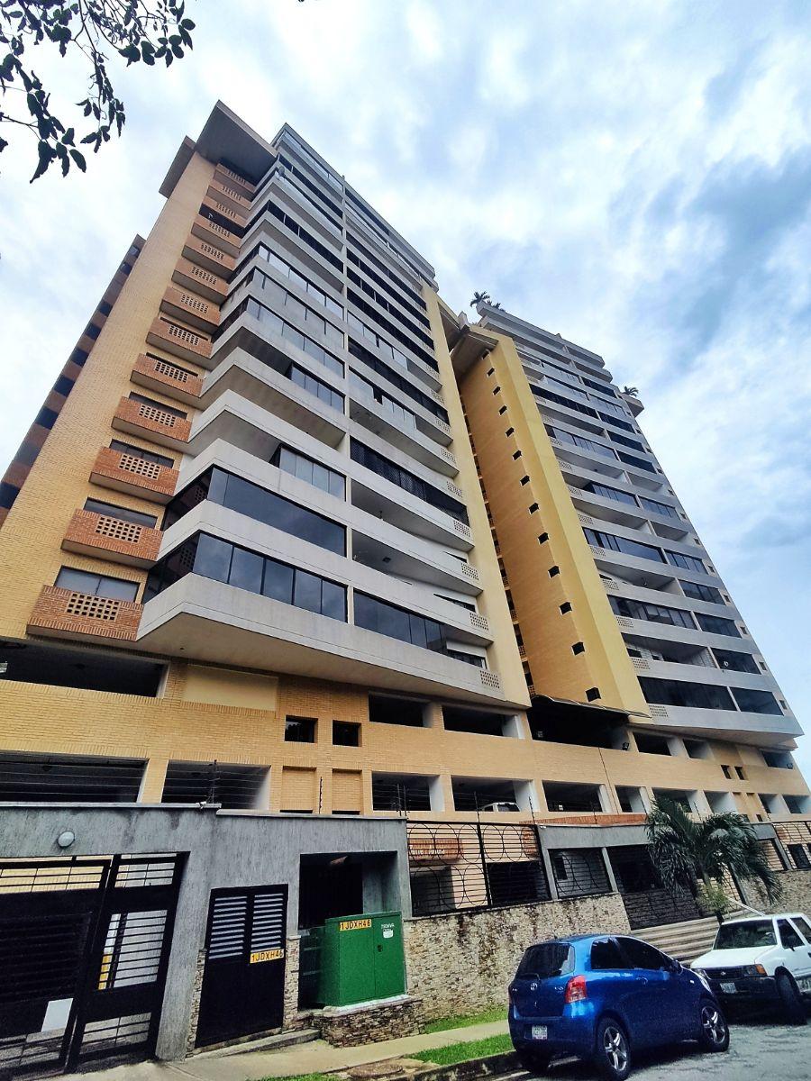 Foto Apartamento en Alquiler en Las Chimeneas, Valencia, Carabobo - U$D 650 - APA198504 - BienesOnLine