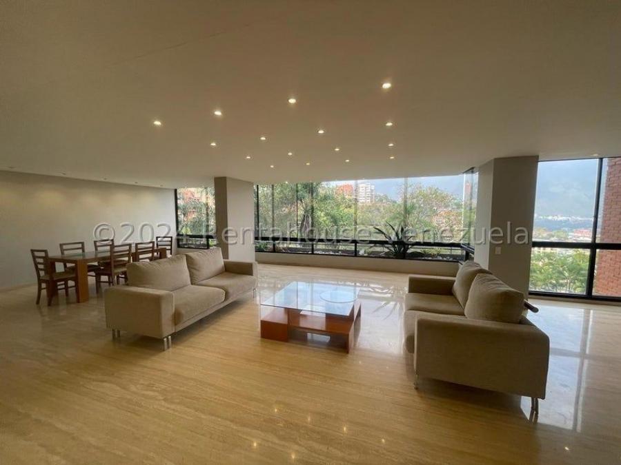 Foto Apartamento en Alquiler en Municipio Baruta, Colinas de Valle Arriba, Miranda - U$D 4.000 - APA221077 - BienesOnLine