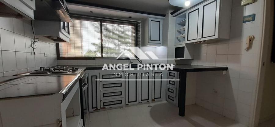 Foto Apartamento en Alquiler en Este, Maracaibo, Zulia - U$D 350 - APA248800 - BienesOnLine