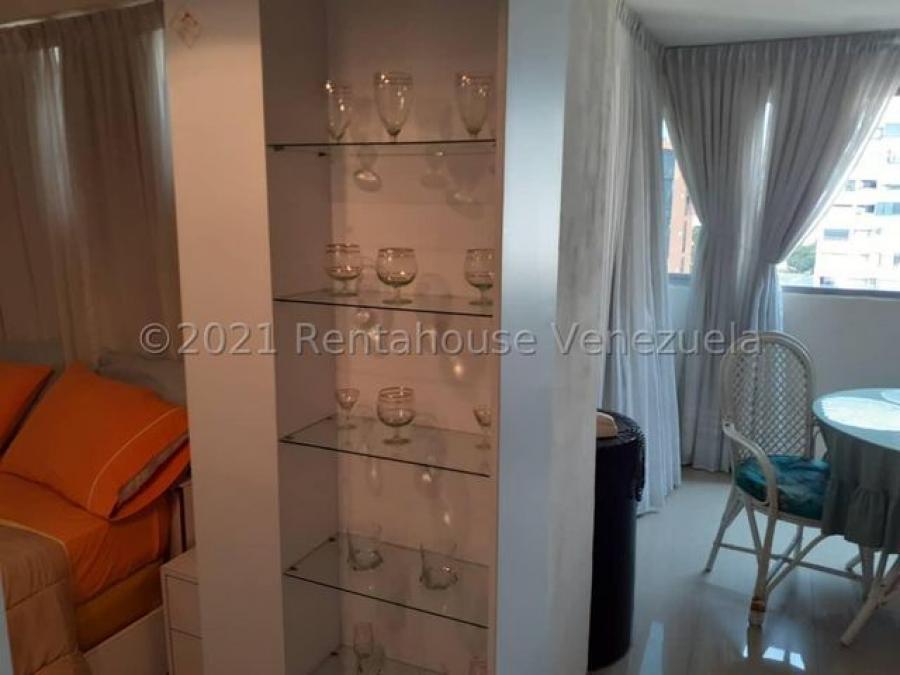 Foto Apartamento en Alquiler en El Recreoo, Sabana Grande, Distrito Federal - U$D 450 - APA162839 - BienesOnLine