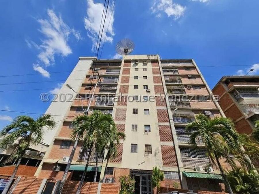 Foto Apartamento en Alquiler en Girardot, Maracay, Aragua - U$D 400 - APA224548 - BienesOnLine