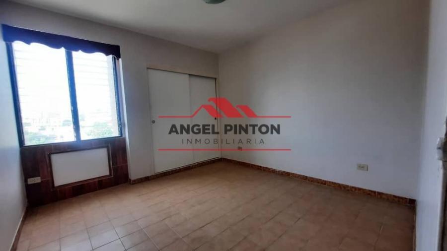 Foto Apartamento en Alquiler en Maracaibo, Zulia - U$D 200 - APA184750 - BienesOnLine