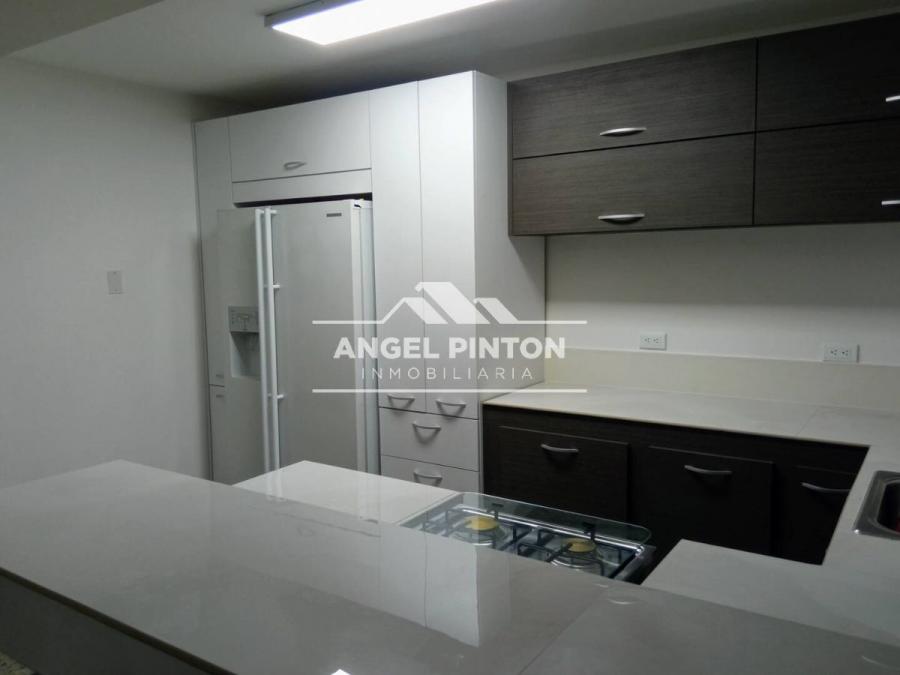 Foto Apartamento en Alquiler en Maracaibo, Zulia - U$D 300 - APA197324 - BienesOnLine