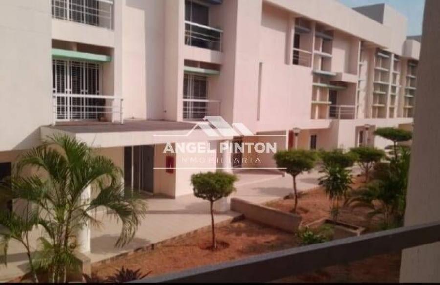 Foto Apartamento en Alquiler en Maracaibo, Zulia - U$D 300 - APA195128 - BienesOnLine