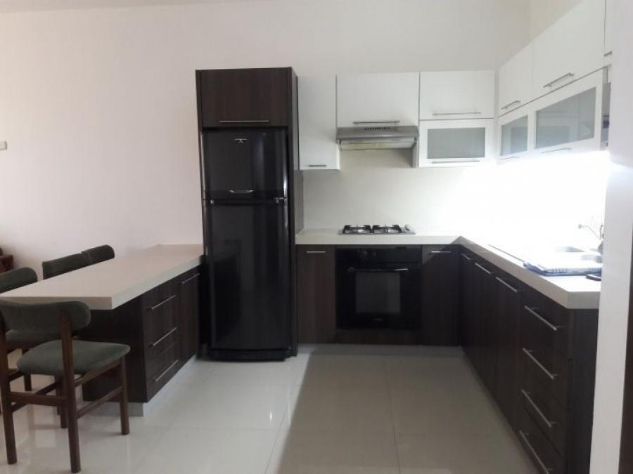 Foto Apartamento en Alquiler en JUANA DE AVILA, Maracaibo, Zulia - U$D 250 - APA124993 - BienesOnLine