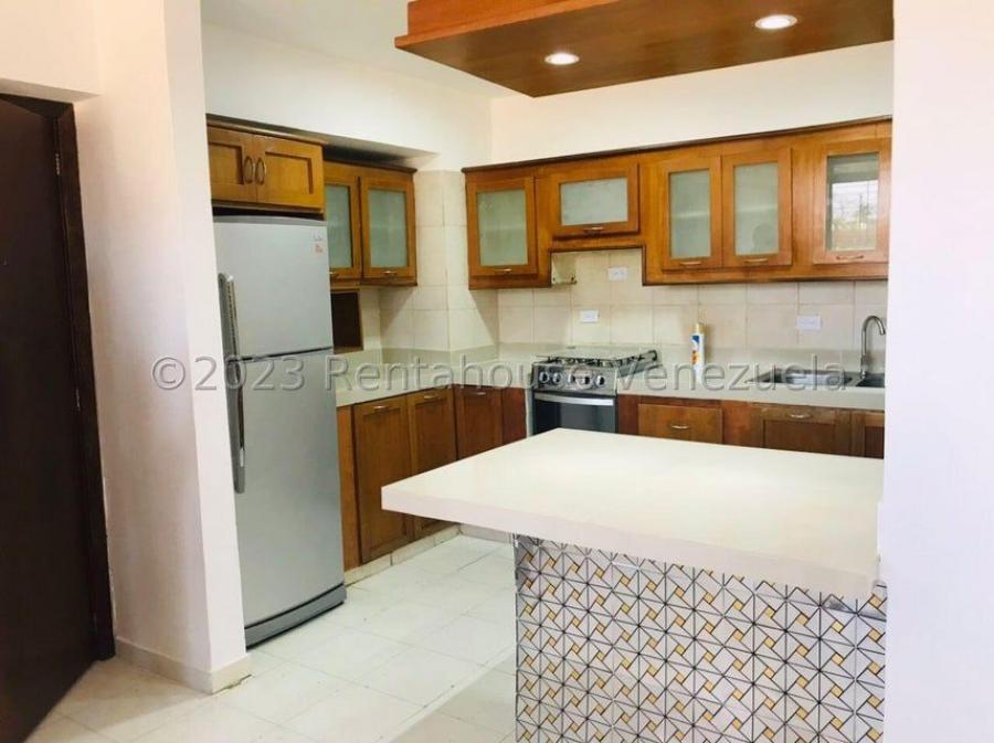 Foto Apartamento en Alquiler en Residencia Bayona, Zulia - U$D 250 - APA195645 - BienesOnLine