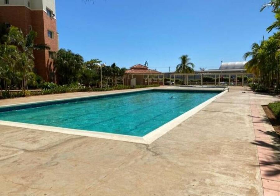 Foto Apartamento en Alquiler en Av El Milagro, Maracaibo, Zulia - U$D 280 - APA155178 - BienesOnLine