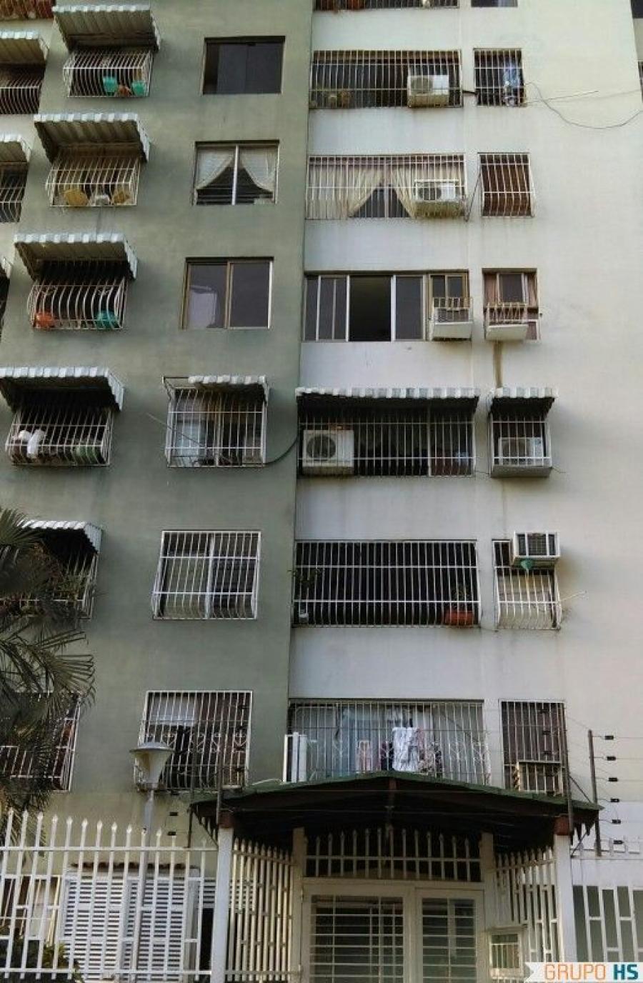 Foto Apartamento en Venta en Maracay, Aragua - BsF 30.000 - APV113238 - BienesOnLine