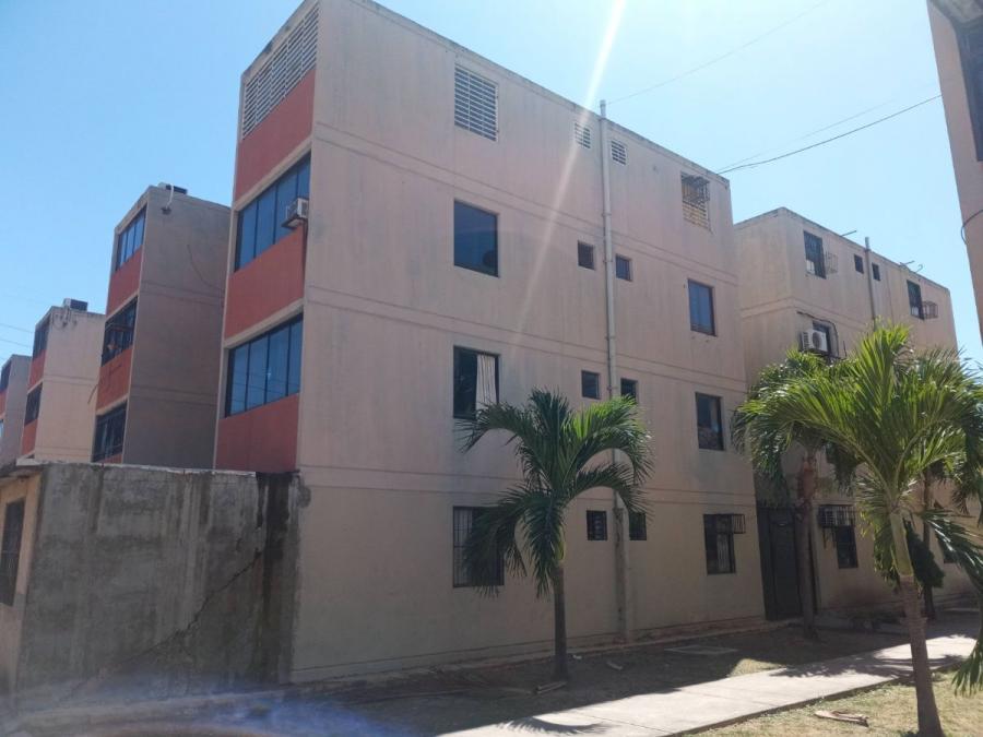 Foto Apartamento en Venta en Paraparal, Los Guayos, Carabobo - U$D 6.300 - APV168277 - BienesOnLine