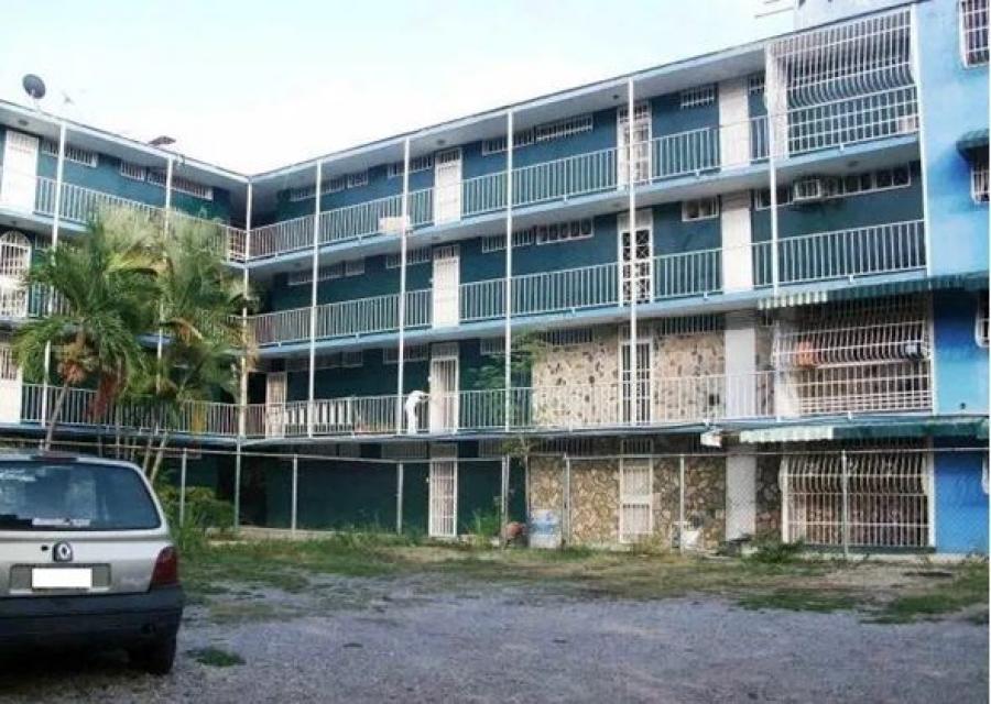Foto Apartamento en Venta en Maracay, Aragua - BsF 7.000 - APV113251 - BienesOnLine