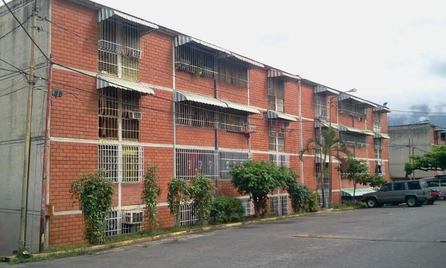 Foto Apartamento en Venta en La Rosa, Miranda - U$D 9.500 - APV142295 - BienesOnLine