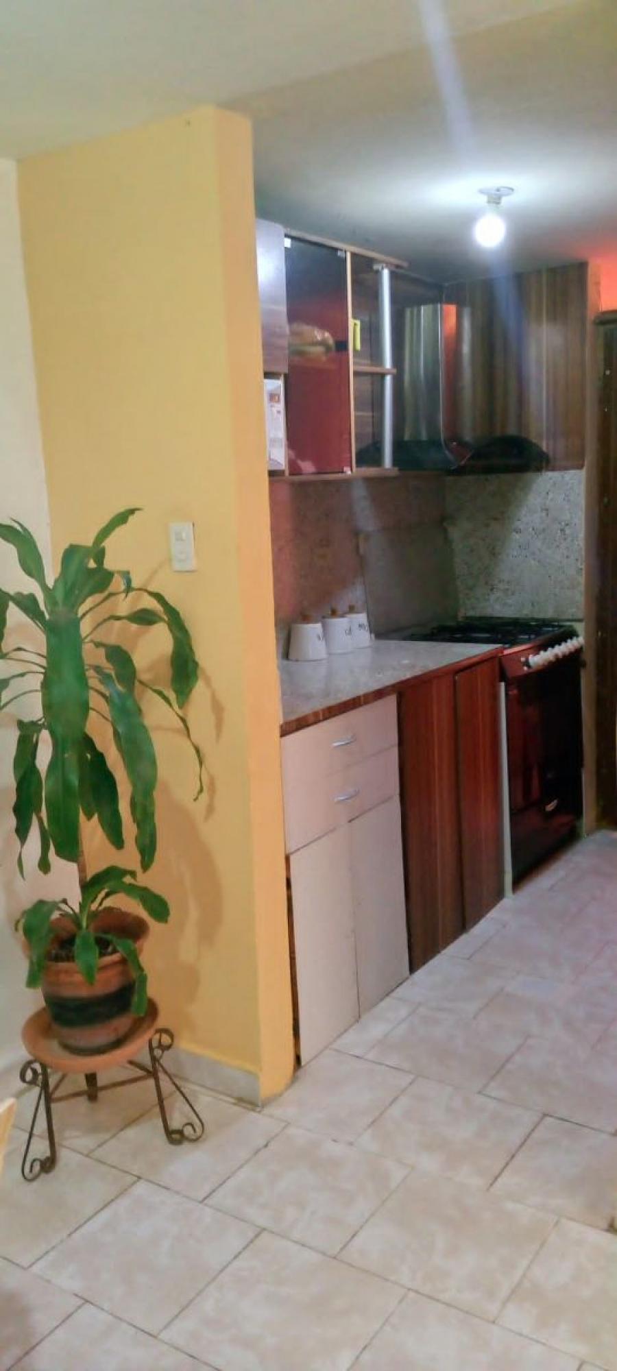 Foto Edificio en Venta en Apartamento en ParaparalLos Guayos Residencias Pom, San Diego, Carabobo - U$D 12.800 - EDV217211 - BienesOnLine