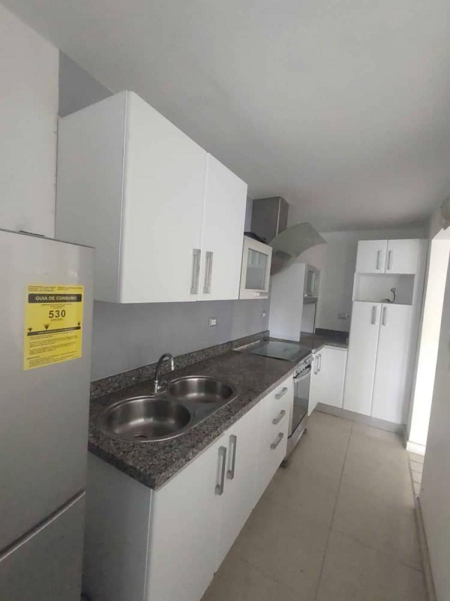Foto Apartamento en Venta en Miravila, Parque Caiza, Miranda - U$D 25.000 - APV209261 - BienesOnLine